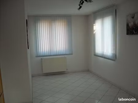 appartement 3 pièces 60 m2