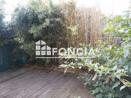 maison jumelée à louer