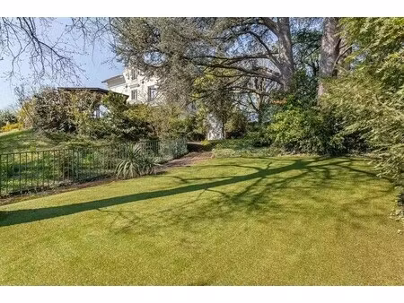 maison de luxe à vendre à caluire-et-cuire : 2 680 000 € | 394m²