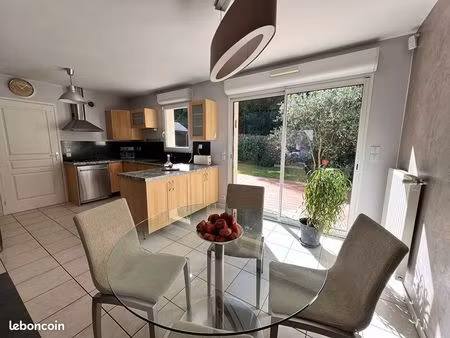 maison 4 pièces 92 m²