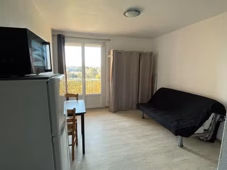 a louer studio meublé 18m2