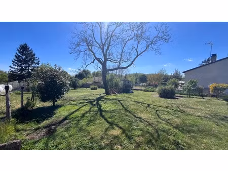 vente terrain 929 m² à baignes-sainte-radegonde (16360)  35 000 €