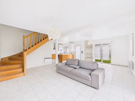 vente maison à guilvinec (29730) : à vendre / 110m² guilvinec