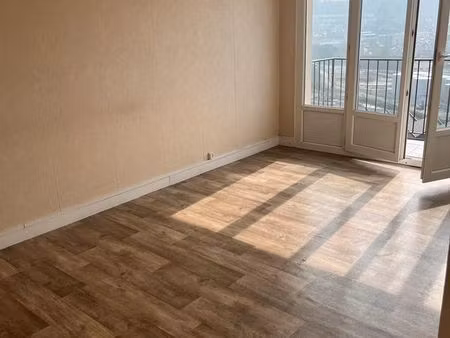 appartement t3 avec balcon vue mer