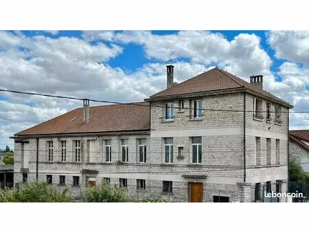 vente immeuble 1.000 m varennes-sur-seine (77130) 850.000