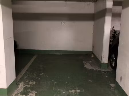 parking couvert rue saint louis versailles