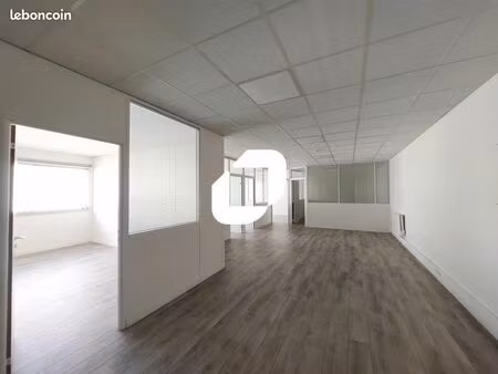 bureaux 125 m²