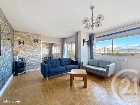 appartement 5 pièces 92 m²