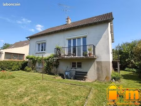 maison 5 pièces 105 m²