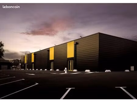 local commercial neuf à louer - 480 m² divisibles