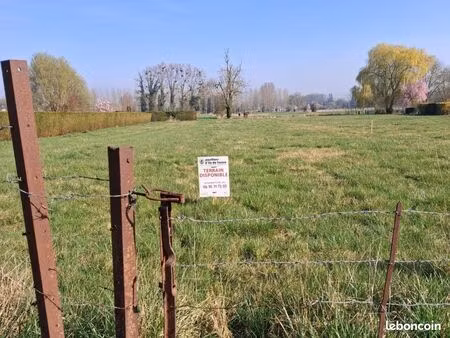 terrain 843 m² prouzel