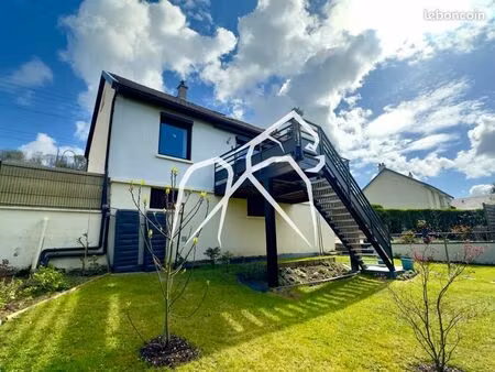 maison 5 pièces 103 m²