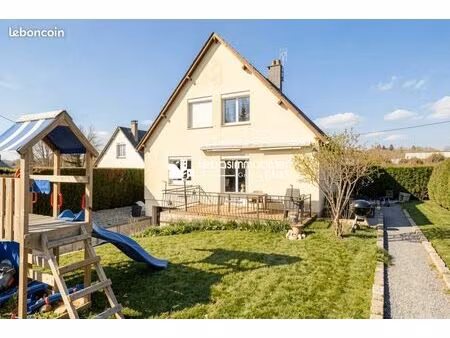 pavillon 5 pièces 101 m²