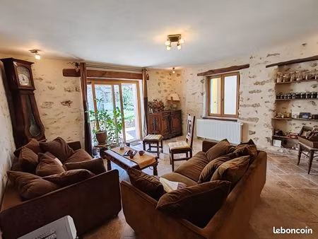 maison 6 pièces 100 m²