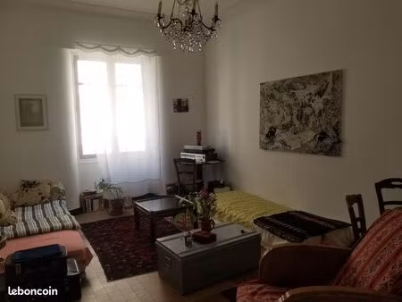 location 1 mois grand t2 avec balcon