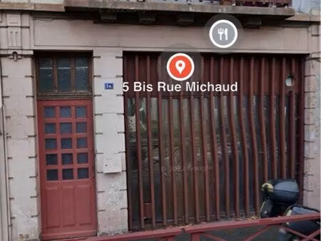 local commercial / atelier