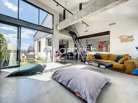 loft 5 pièces 123 m²