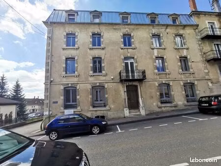 spacieux t3 très lumineux au centre de morteau