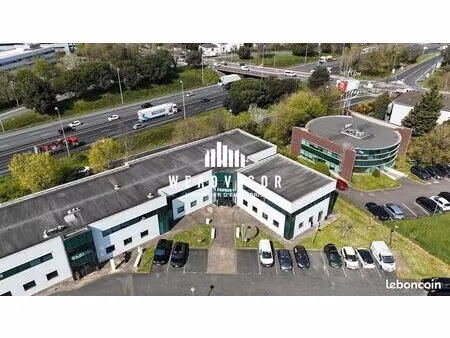 bureaux 301 m² artigues-près-bordeaux