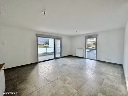 appartement 3 pièces 69 m²