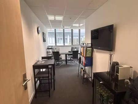 local / bureau 22m2 à le bourget du lac (savoie technolac)
