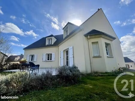maison 6 pièces 189 m²
