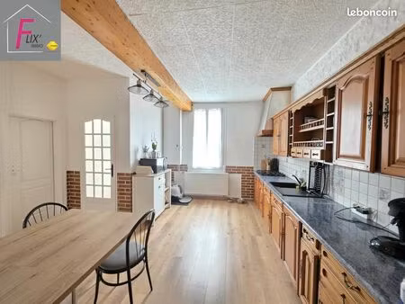 maison 6 pièces 100 m²