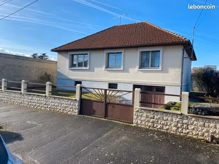 pavillon f5 sans vis à vis