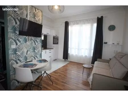 studio 1 pièce - 20 m²
