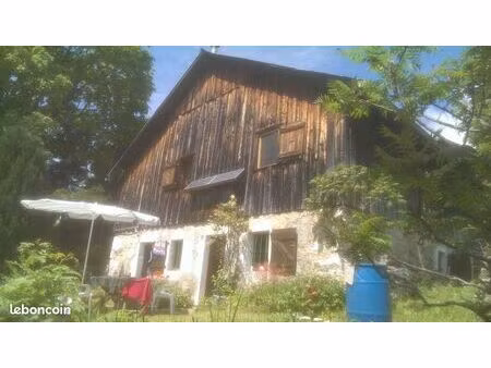 chalet 4 pièces 140 m²