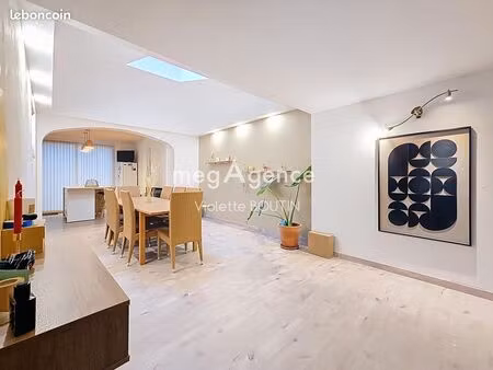 maison 6 pièces 142 m²