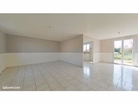 pavillon 4 pièces 93 m²