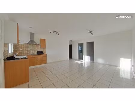 maison 3 pièces 61 m²