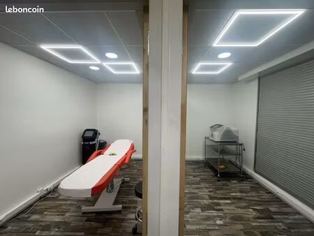 boutique 42 m² versailles