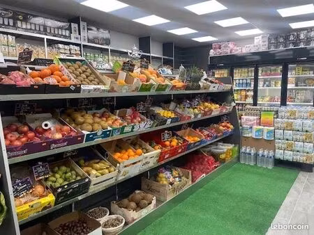 local commercial 162 m² mantes la ville