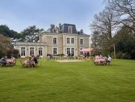 vente maison à la chapelle-sur-erdre (44240) : à vendre / 613m² la chapelle-sur-erdre