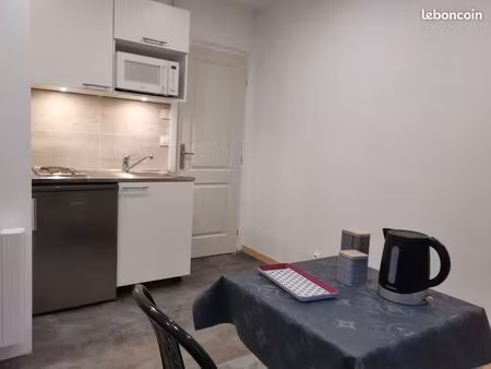 studio meublé - gare - location au mois