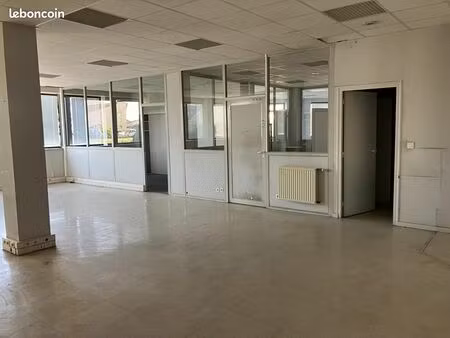 bureaux 315 m²