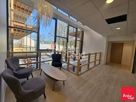 location bureaux beaucouzé 49070 89m²