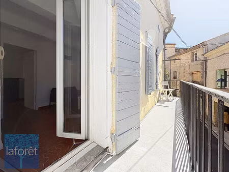 appartement lambesc 3 pièce(s) 67 m2 ( 53 m2 loi carrez )