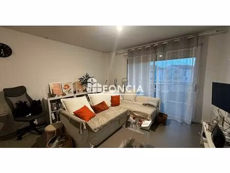 le haillan ligne g aux pieds