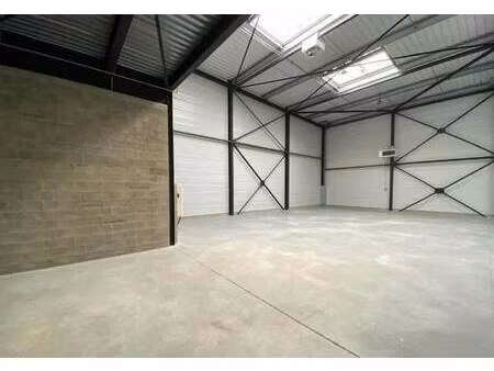 vente entrepôt marines 95640 360m²