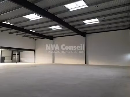 vente local d'activités 1 000 m²