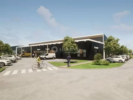 vente local d'activités 85 m² à 1 621 m²