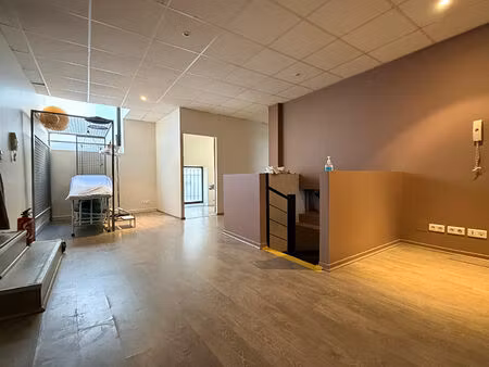a thionville - local d'activité de 80 m2
