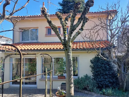 blagnac servanty maison 8 pièces de 208m2 hab sur 914m² de terrain