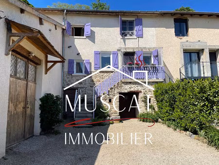 brignais - maison avec 2 dépendances - 3 chambres - garage -