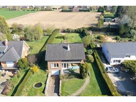 magnifique villa 4f érigée sur un terrain d'9 88 ares