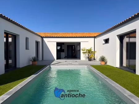 maison de plain-pied haut de gamme – 150 m² – construction 2022