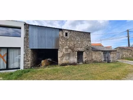 grange à rénover village saint hilaire de clisson 75 m² sur terrain de 231 m²
